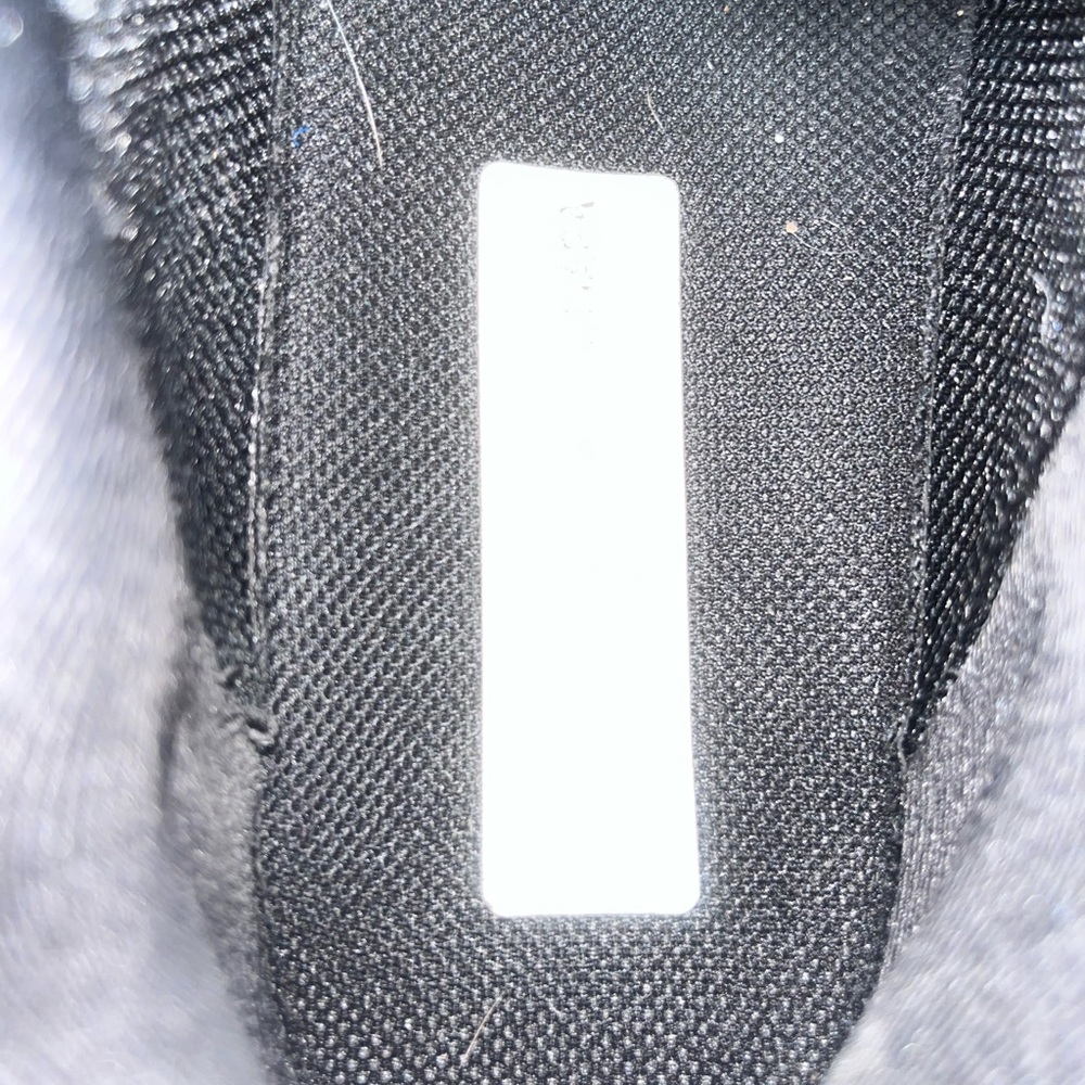 Balenciaga Men's Black and Gray Sneakers - Picture 2 of 5